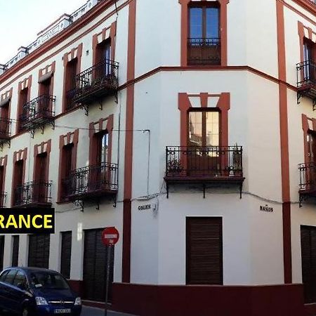 Hub Hostel Sevilla Exteriör bild