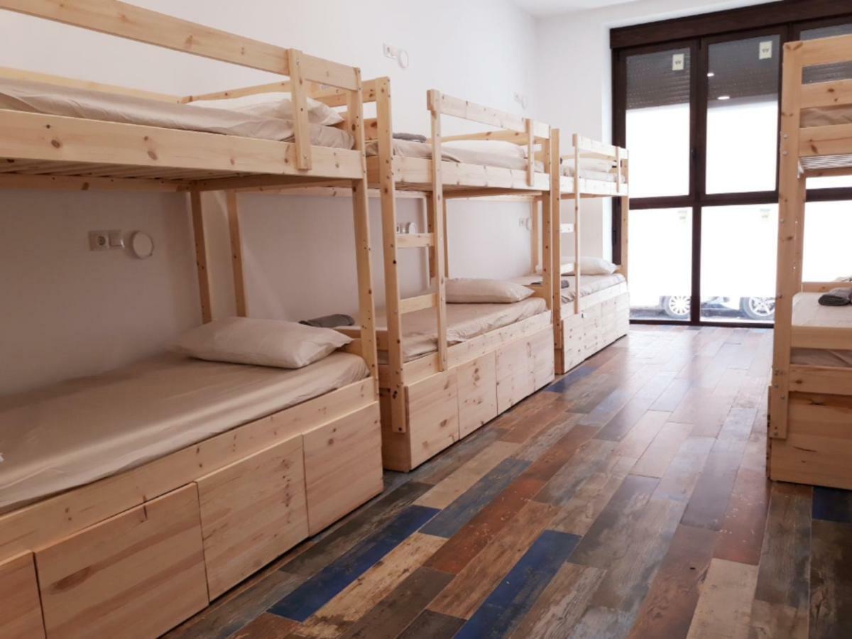 Hub Hostel Sevilla Exteriör bild